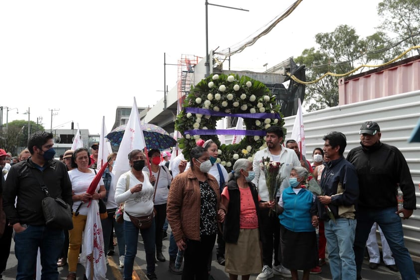 Ofician misa a un año de colapso de Línea 12 del Metro en Ciudad de México