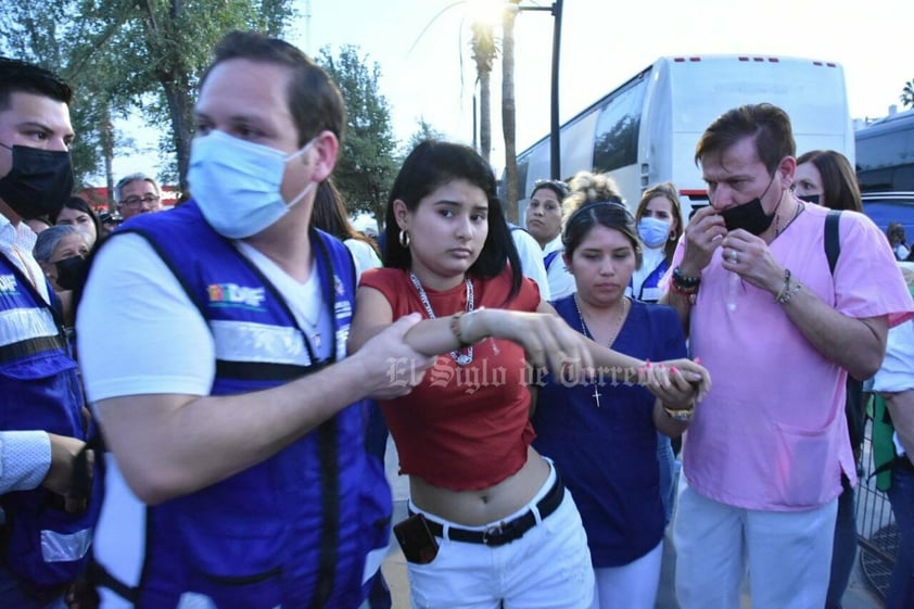 Pesado canta a las mamás de Monclova