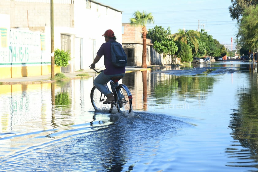 Lluvias dejan estragos en zona urbana de Torreón