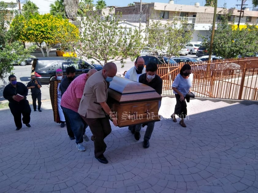 Honras fúnebres del obispo emérito de Torreón