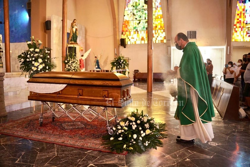 Honras fúnebres del obispo emérito de Torreón