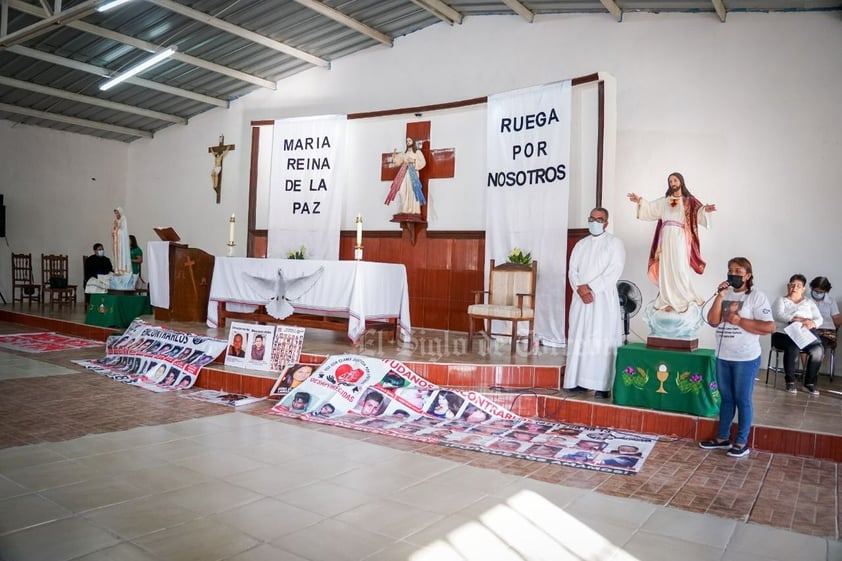 Iglesia católica y asociaciones salen a calles de Torreón para exigir justicia por personas desaparecidas