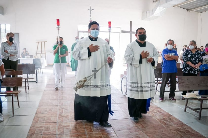 Iglesia católica y asociaciones salen a calles de Torreón para exigir justicia por personas desaparecidas