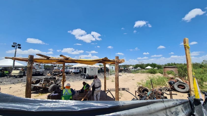 Sin obstáculos para maniobras, incrementan extracción de agua en mina inundada de Sabinas