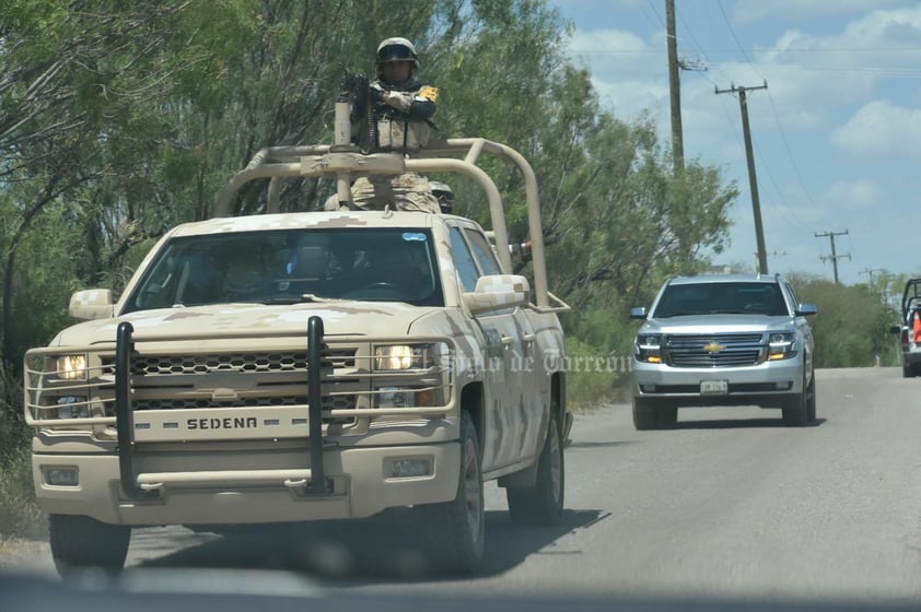 El mandatario mexicano arribó este domingo para inspeccionar los avances en el rescate