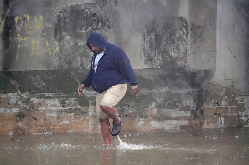 Lluvias históricas afectan Texas después de temporada de sequía