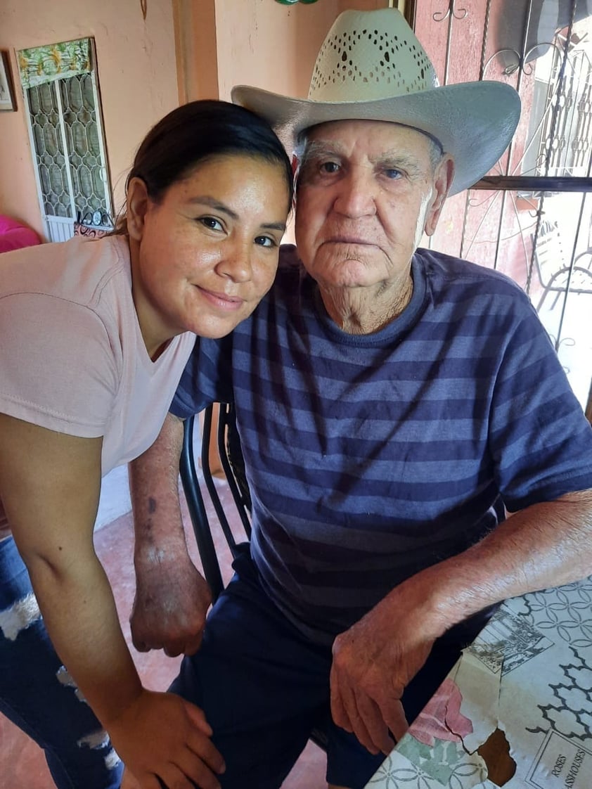 Seleniee recuerda a su abuelito 'Chon' Carrillo como 'todo un señorón'.