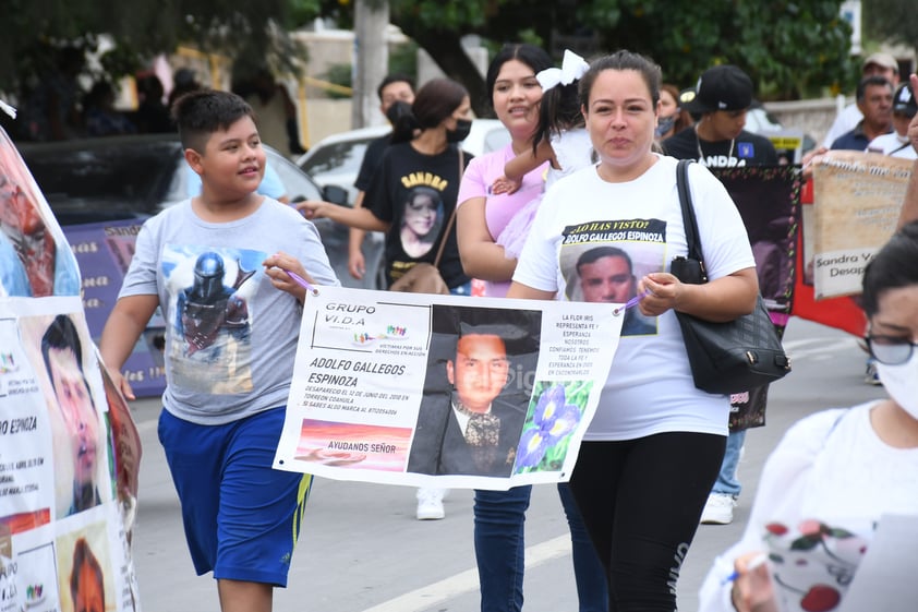 Conmemoran con marcha en Torreón el Día internacional de las víctimas de desaparición forzada