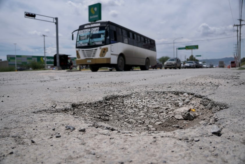 Ordenan arreglos en pavimento de Torreón tras daños 'extraordinarios'