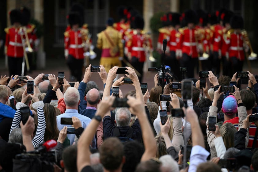 Carlos III es proclamado oficialmente nuevo rey en sucesión de Isabel II