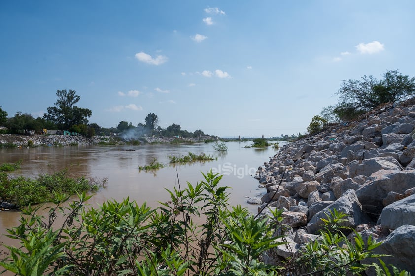 Vuelve a correr agua por el río Nazas