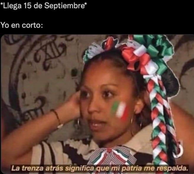 Reciben el 15 de septiembre con memes