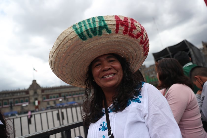 Imágenes del Grito de Independencia con público tras dos años de pandemia en CDMX