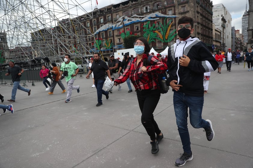 Imágenes del Grito de Independencia con público tras dos años de pandemia en CDMX