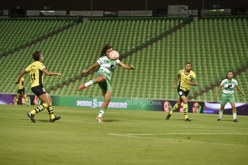 Por fin vuelven a ganar las Guerreras del Santos Laguna