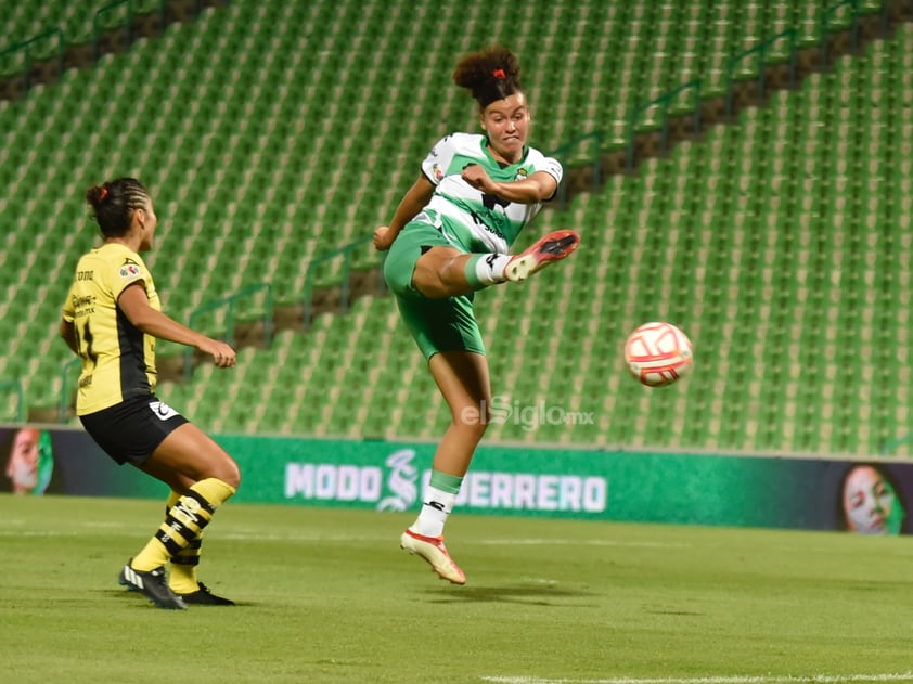 Por fin vuelven a ganar las Guerreras del Santos Laguna