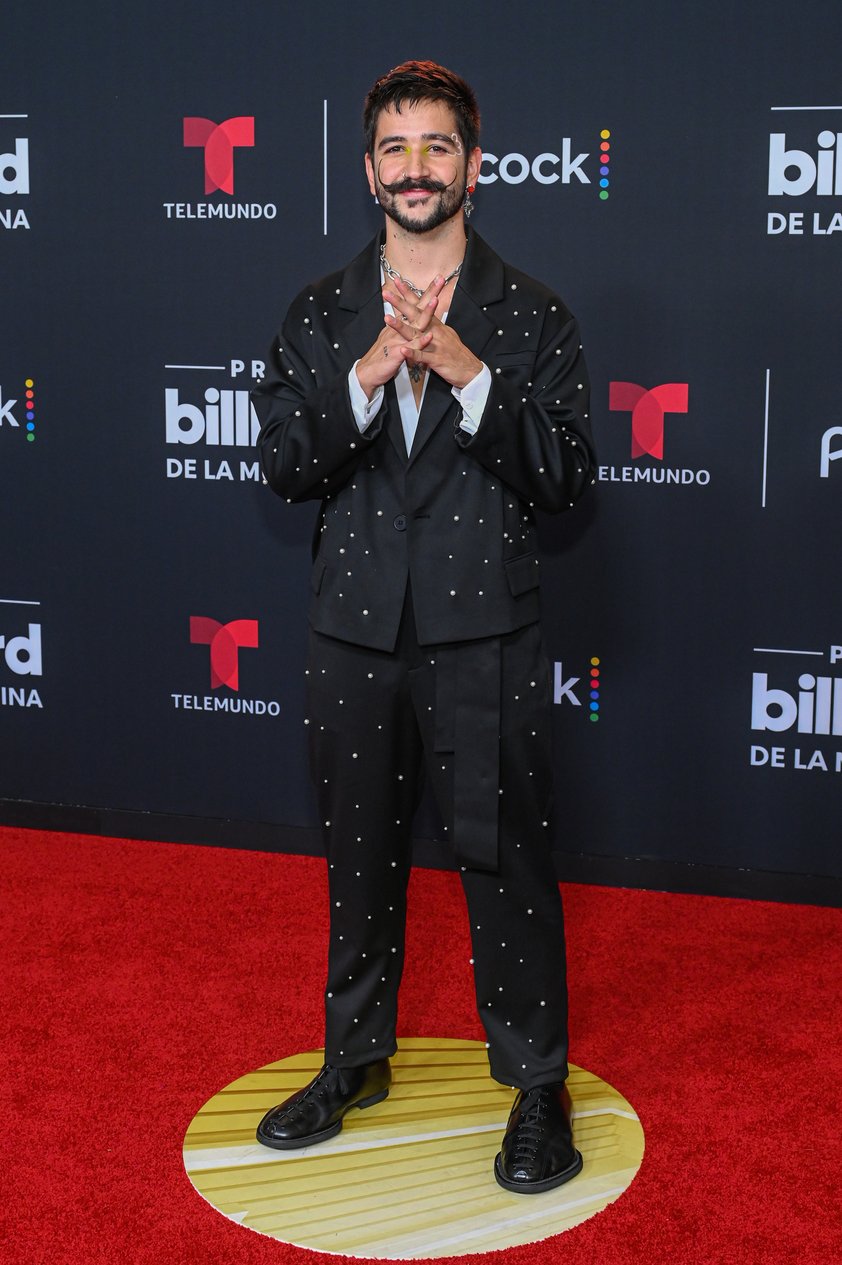 Triunfan marcas de lujo en la alfombra roja de los Billboard Latinos