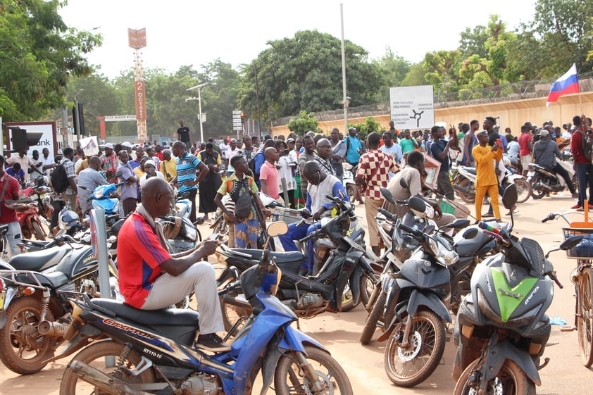 Soldados dan golpe de Estado contra líder de junta militar en Burkina Faso