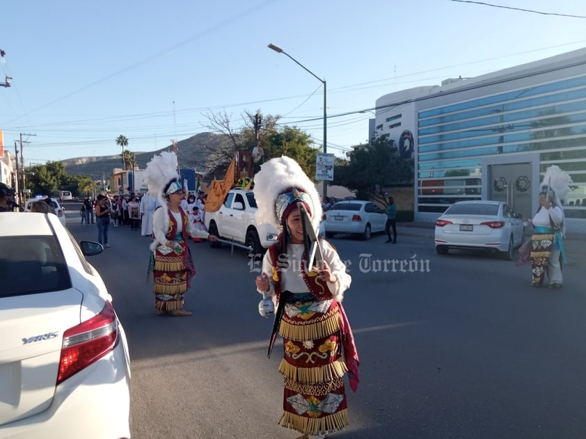 En procesión, exponen reliquias de San Judas Tadeo por primera vez en Gómez Palacio