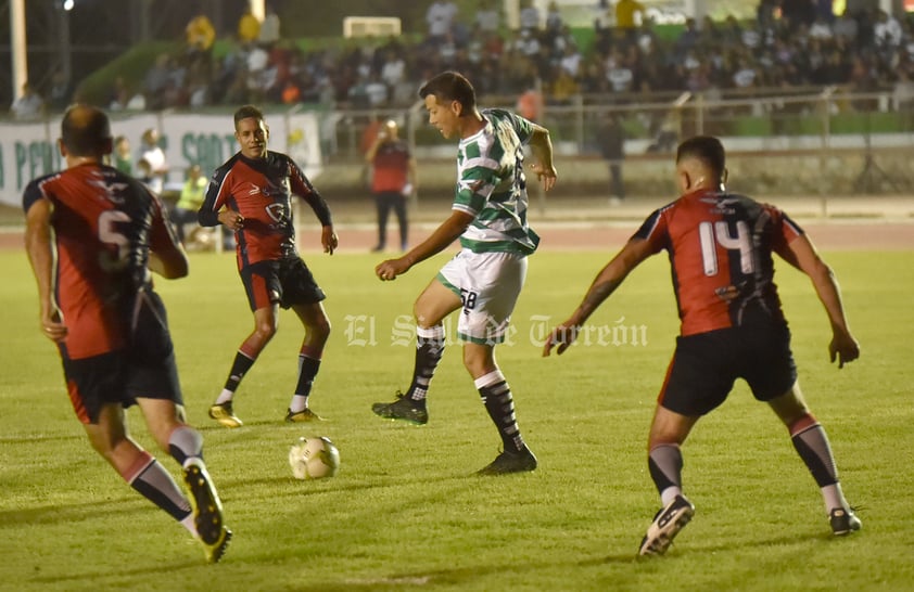 Leyendas de Santos y Atlas disputan juego en Deportiva Torreón