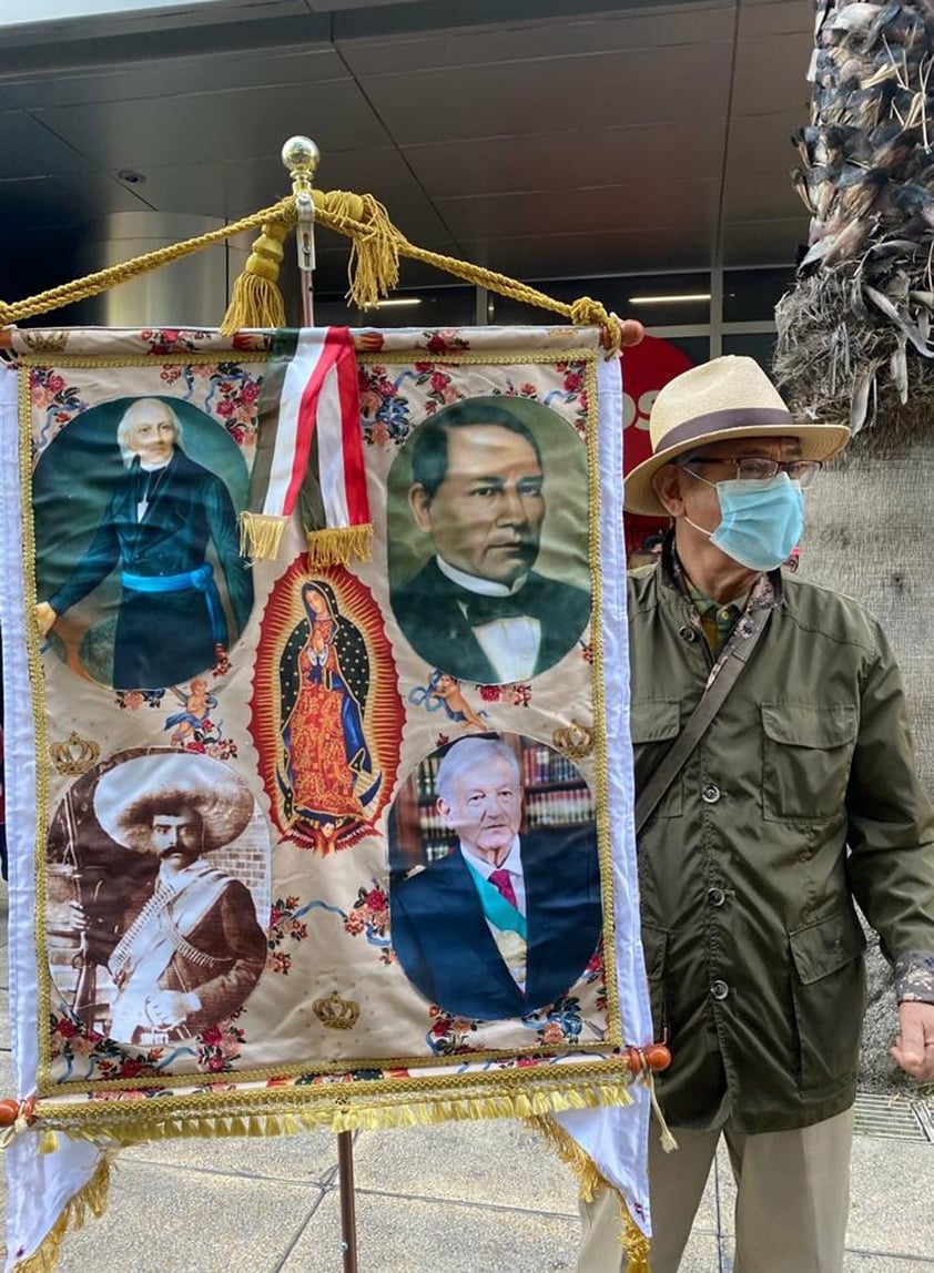 Desde CDMX, López Obrador encabeza marcha por cuatro años de gobierno