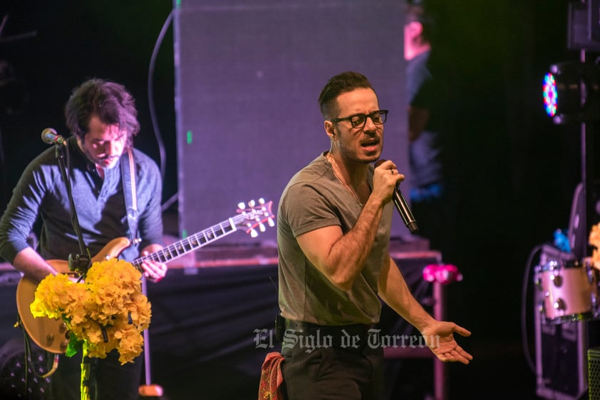 Pepe Madero enamora en el Teatro Nazas con su gira Giallo Fantastique Tour