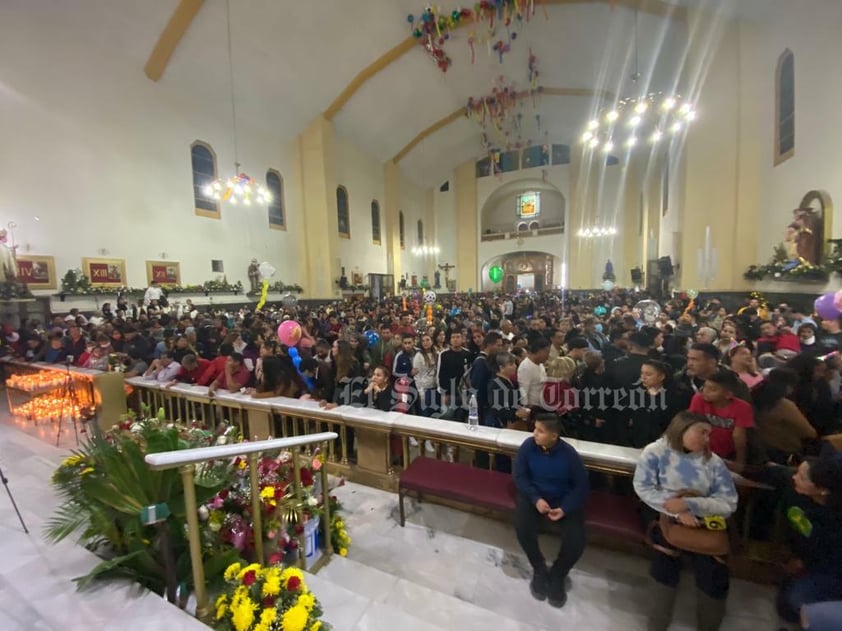 Celebran Misa de Gallo y Mañanitas a la Virgen de Guadalupe en Torreón