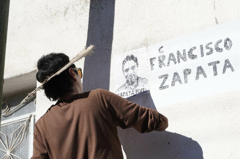 Marchan tras asesinato de los activistas Francisco Zapata y Raúl Sánchez en Zacatecas