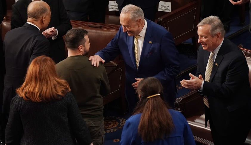 'Vital'; Zelenski agradece apoyo de Estados Unidos para resistir invasión rusa