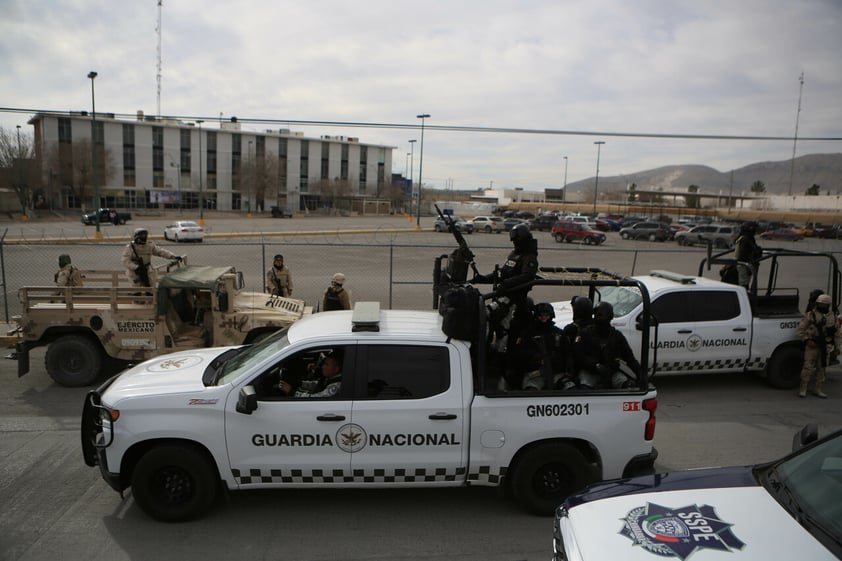 Ataque armado deja muertos y fuga de reos del Cereso en Ciudad Juárez