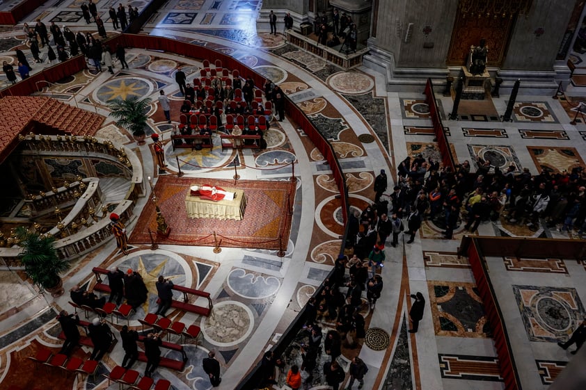 El acto será oficiado en el altar por el cardenal Giovanni Battista Re.