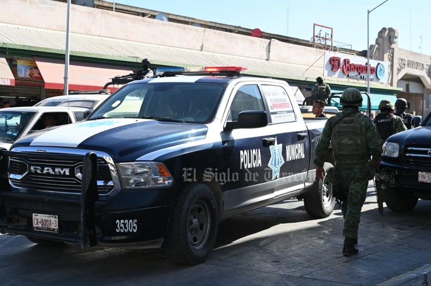 Un joven lesionó a dos elementos.