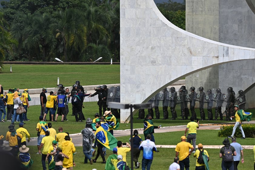 Bolsonaristas invaden sedes de Poderes en Brasil en contra de Lula da Silva