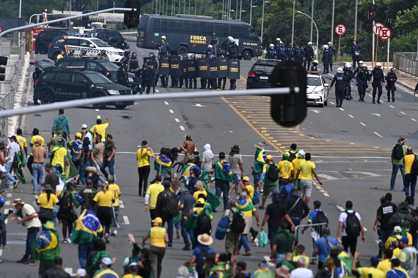 Bolsonaristas invaden sedes de Poderes en Brasil en contra de Lula da Silva