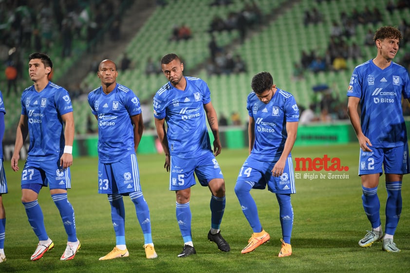 Santos Laguna vs Tigres UANL