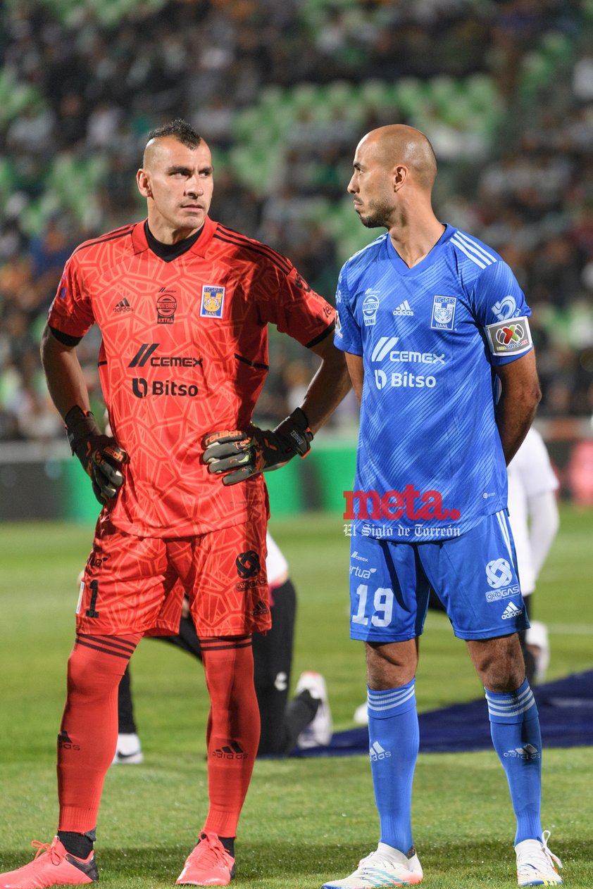 Santos Laguna vs Tigres UANL