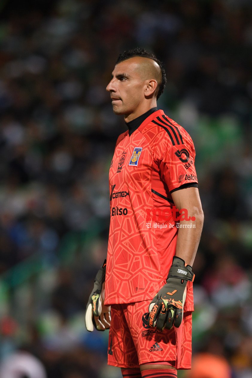 Nahuel Guzmán, Santos Laguna vs Tigres UANL