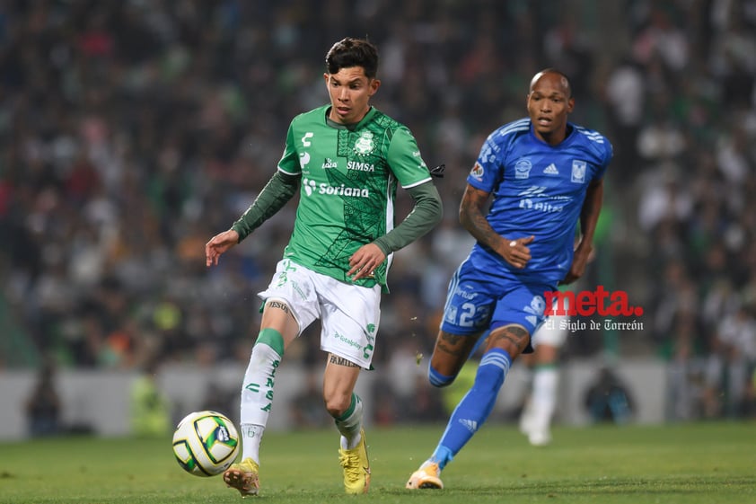 Santos Laguna vs Tigres UANL