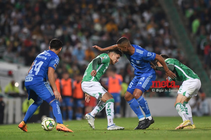 Santos Laguna vs Tigres UANL