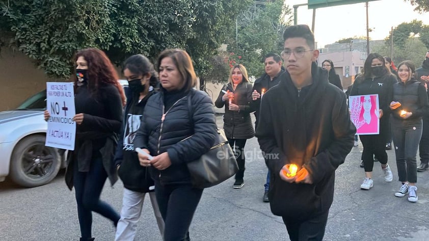 Por violencia contra la mujer, realizan primera marcha silenciosa