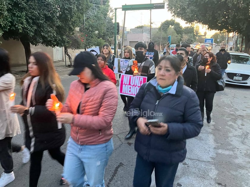 Por violencia contra la mujer, realizan primera marcha silenciosa