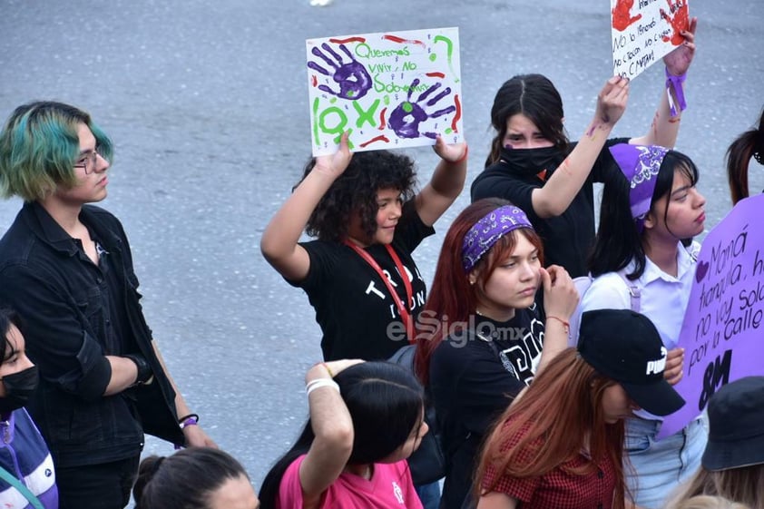 Marcha por el Día Internacional de la Mujer en Monclova