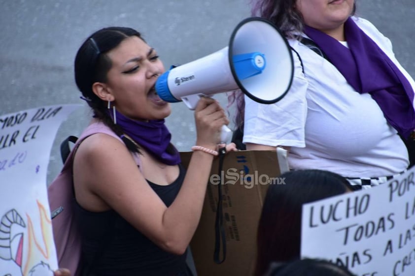 Marcha por el Día Internacional de la Mujer en Monclova