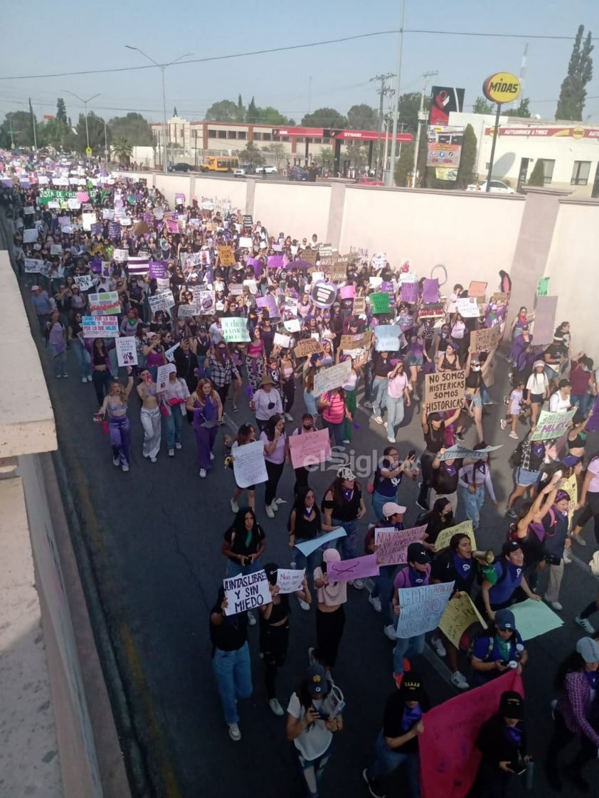 Marcha por el Día Internacional de la Mujer en Saltillo