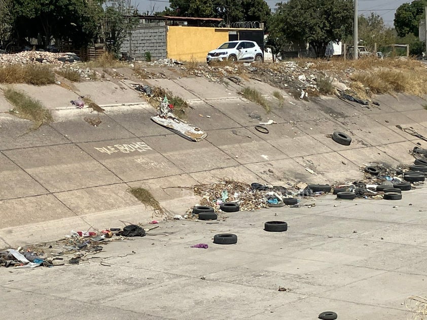 Las compuertas de la presa Francisco Zarco están a punto de abrir.