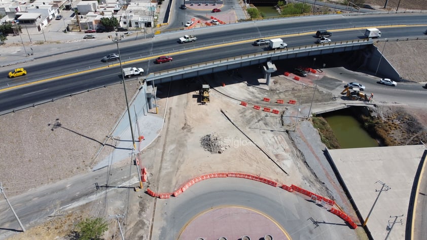 Avanzan Sistemas Viales en Torreón