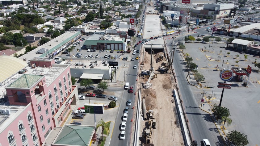 Avanzan Sistemas Viales en Torreón