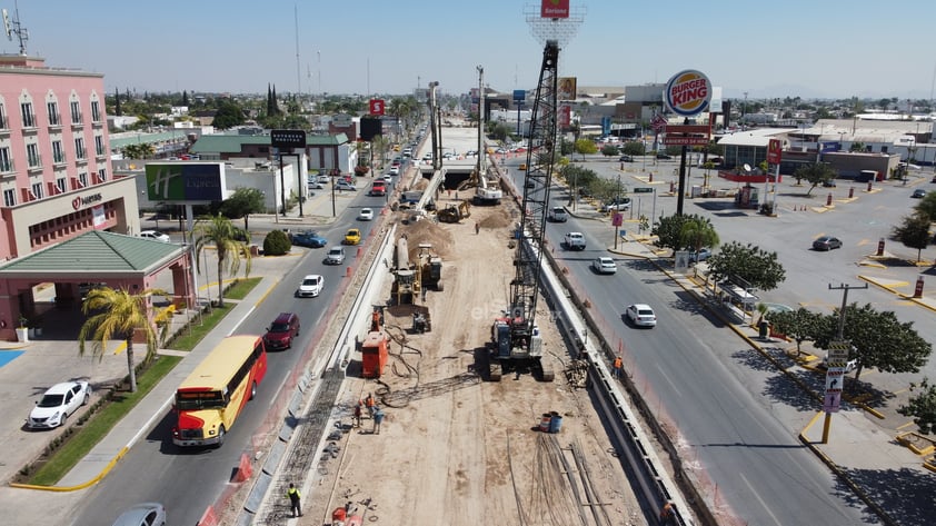 Avanzan Sistemas Viales en Torreón