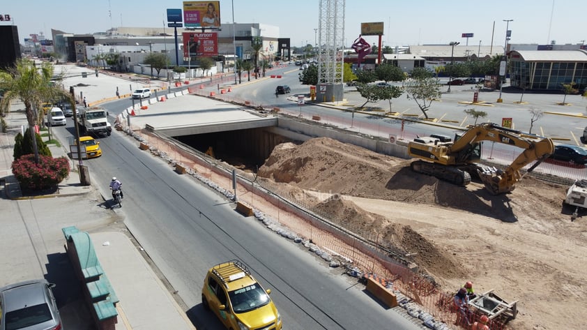 Avanzan Sistemas Viales en Torreón