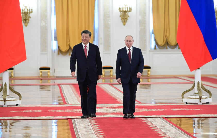 Vladimir Putin y Xi Jinping comienzan negociaciones formales en Moscú